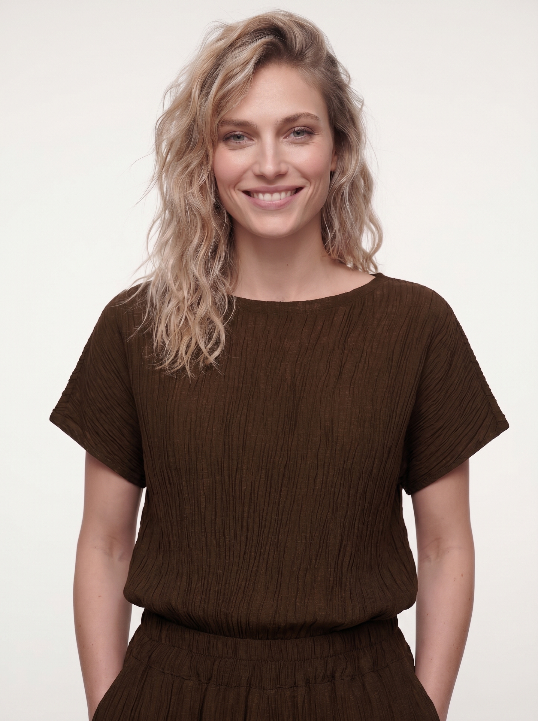 Crinkled Short-Sleeve Top