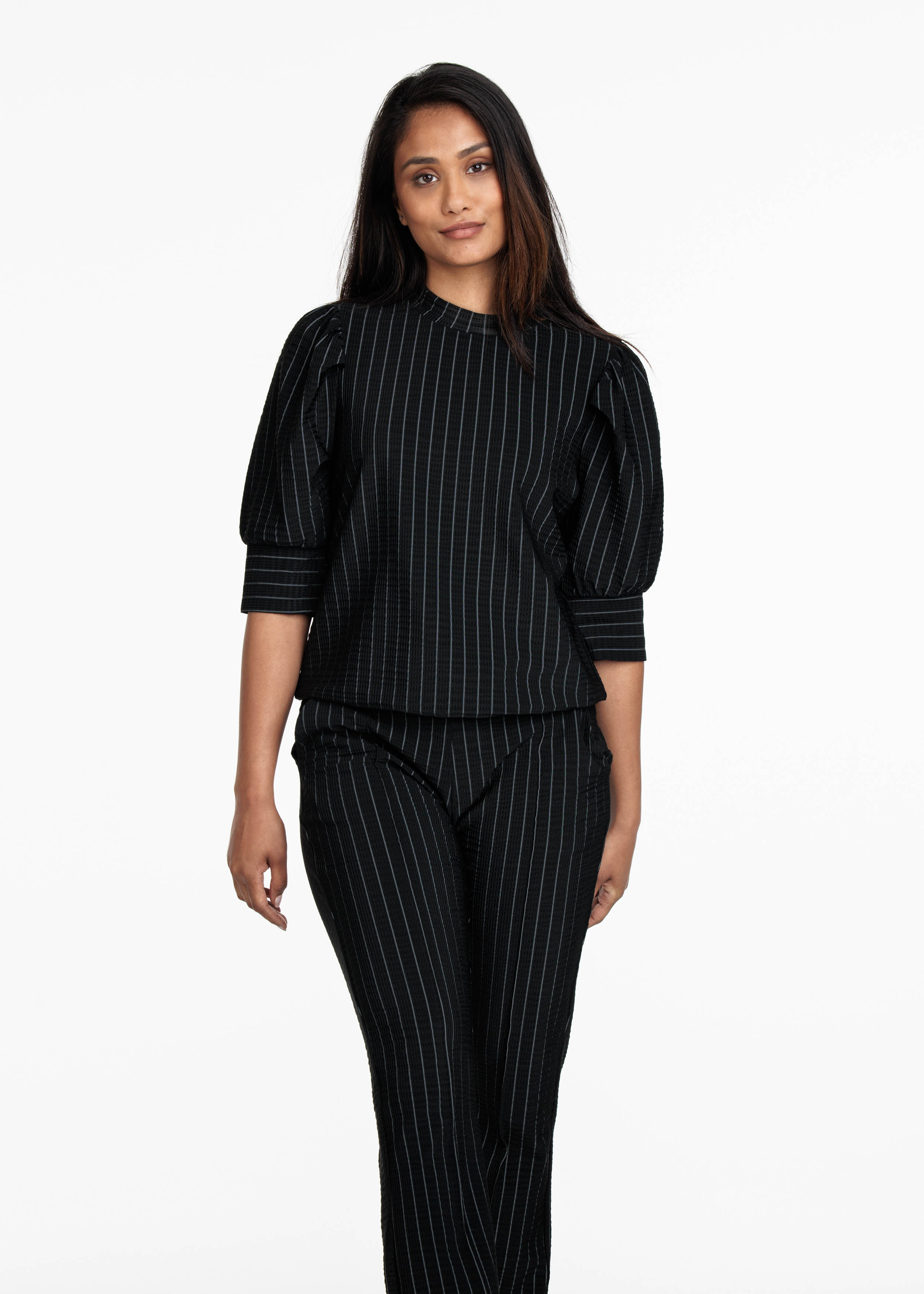 Sweater Travel Pinstripe