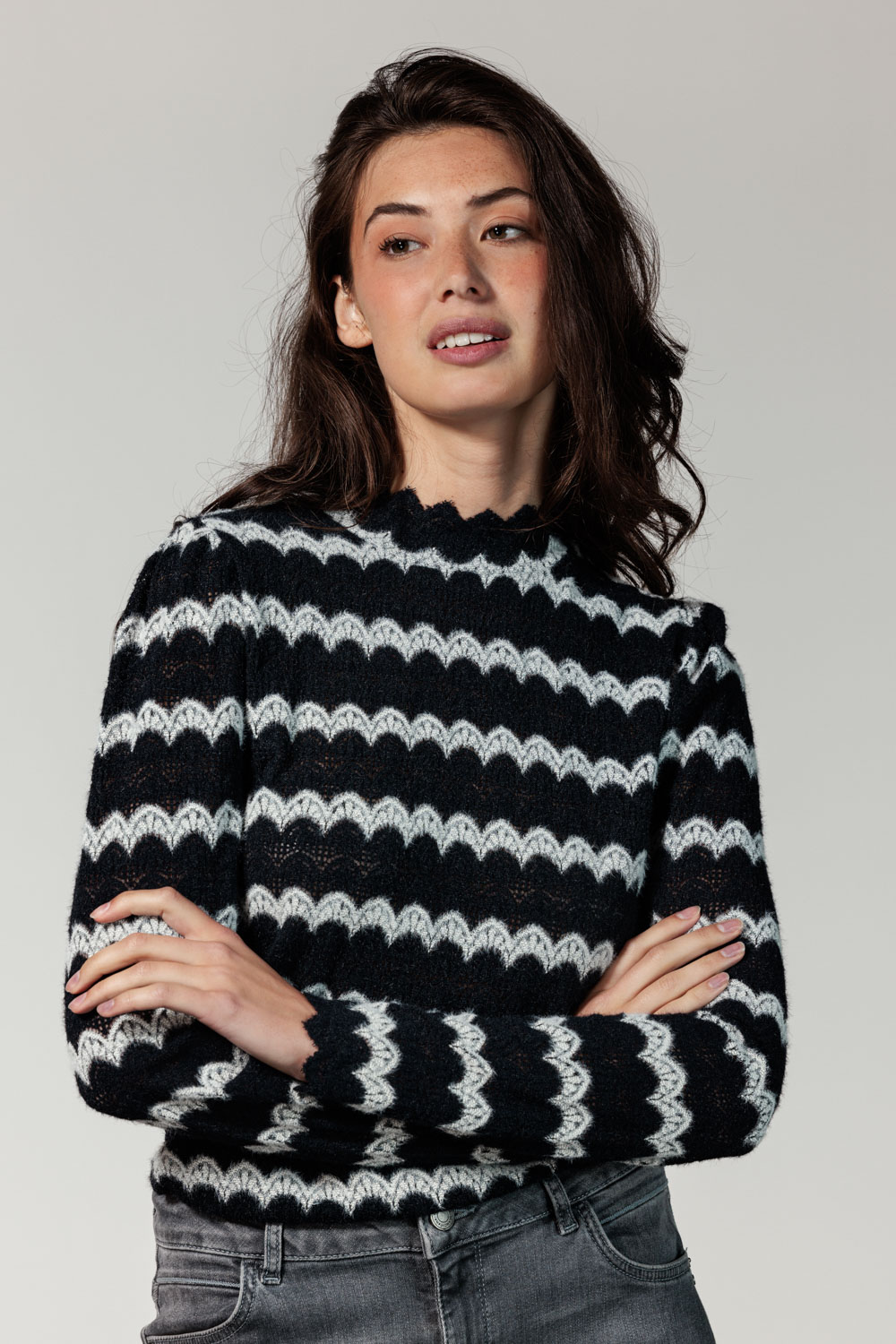 Top Striped Lace