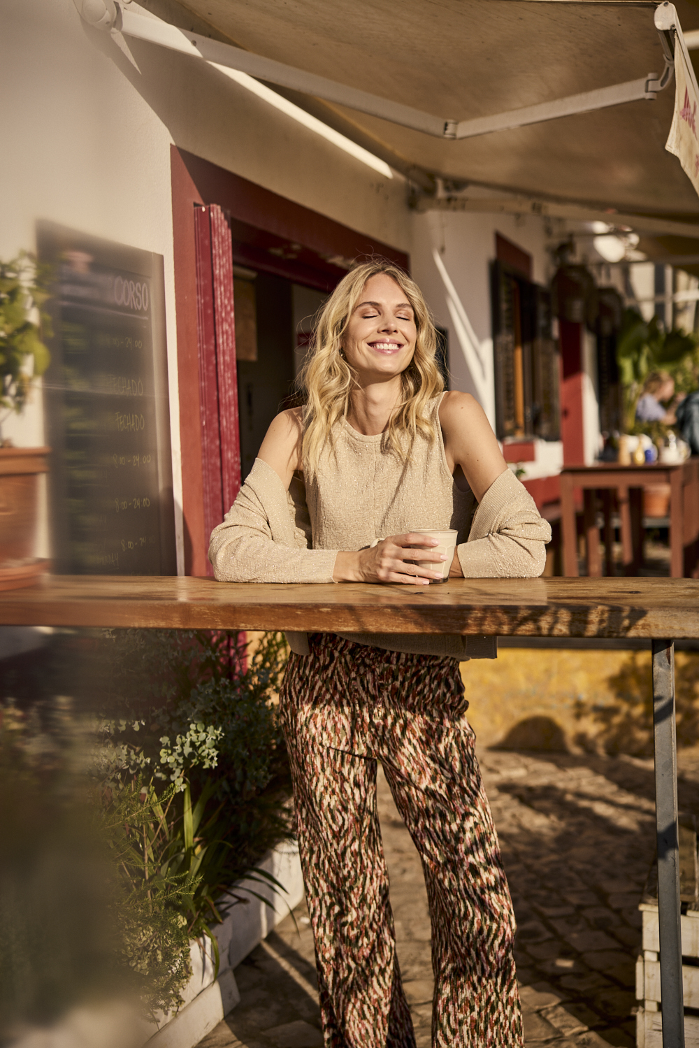 Sleeveless Jumper Sequins