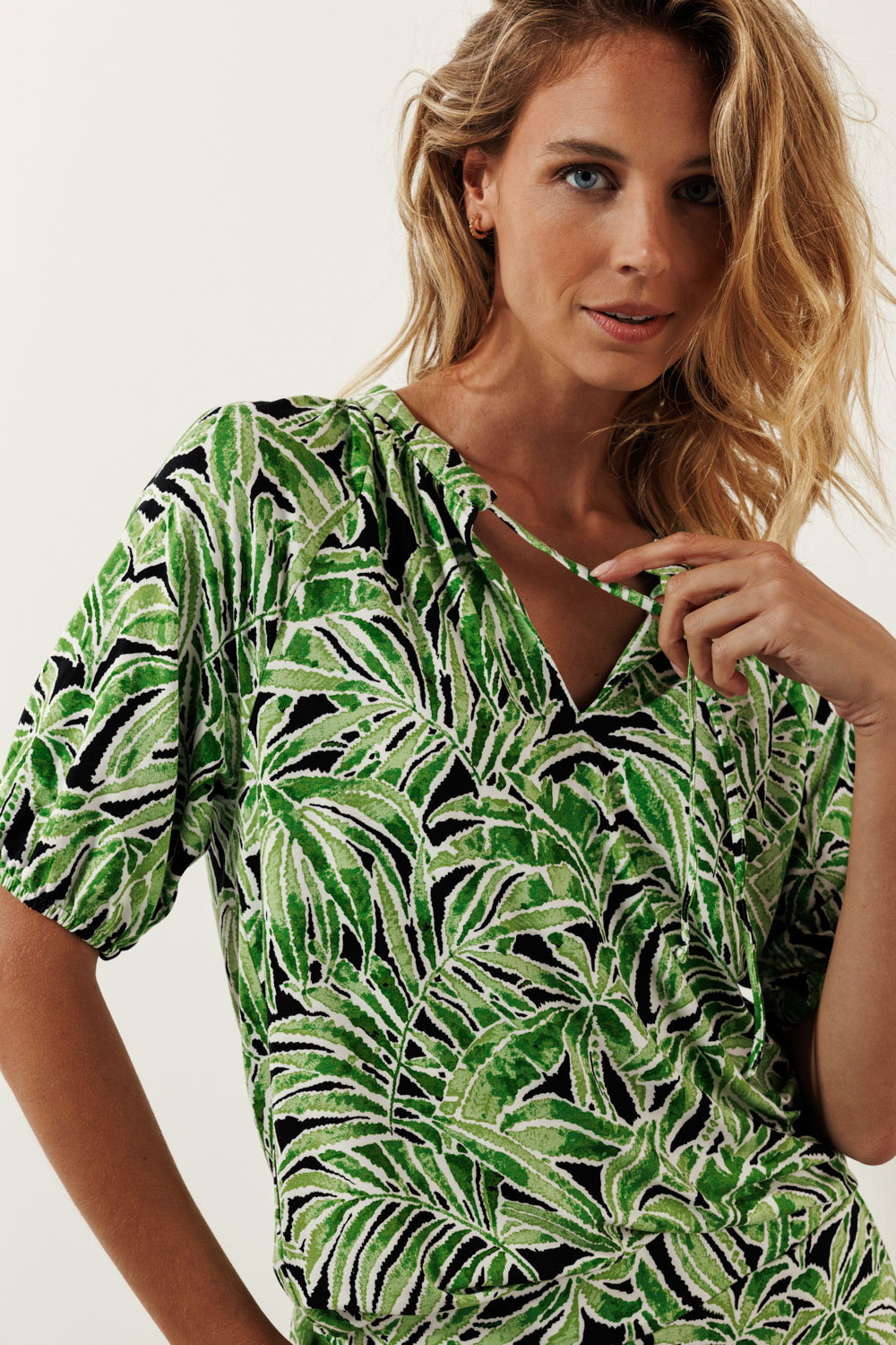 Top Jungle Oasis