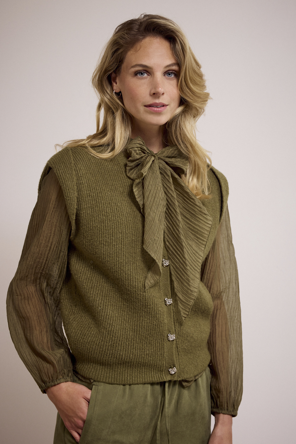 Bouclé Vest
