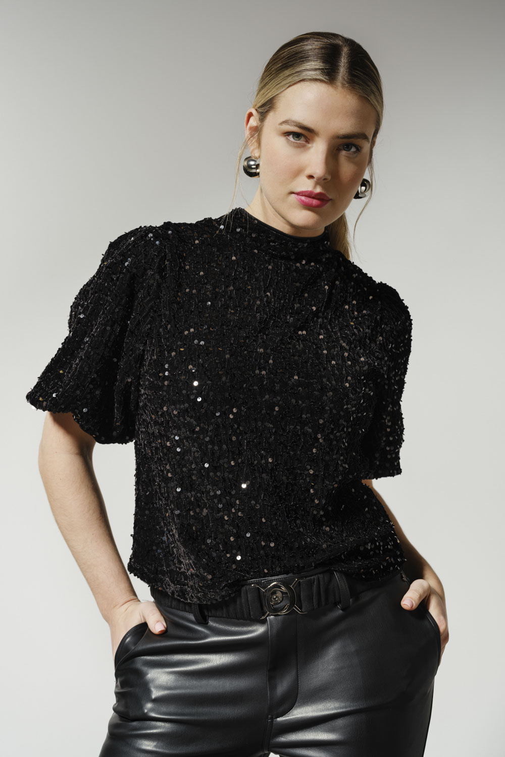 Top Sequins
