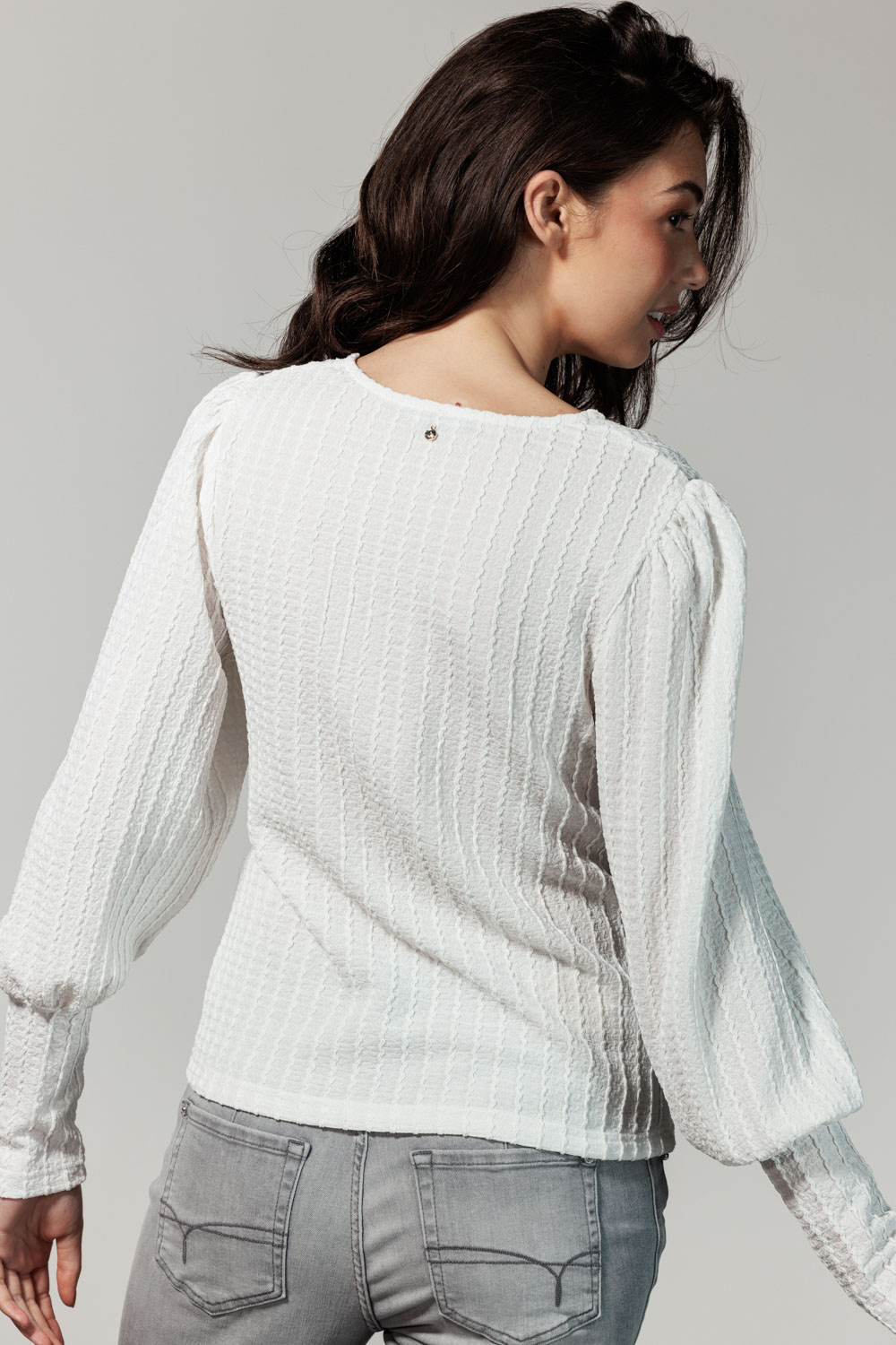 Top Structure V-Neck