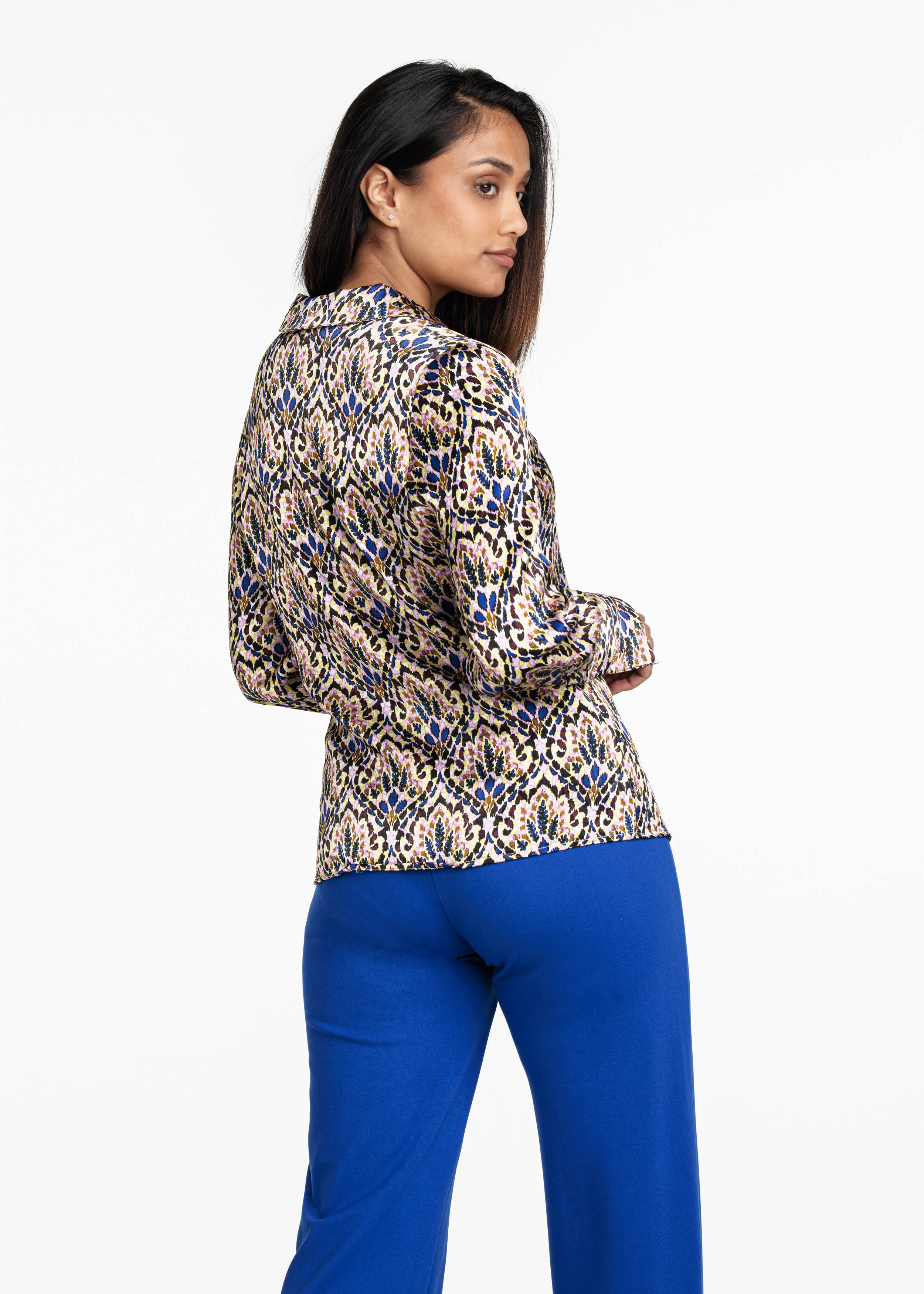 Blouse Satin Boho Rhythm Print