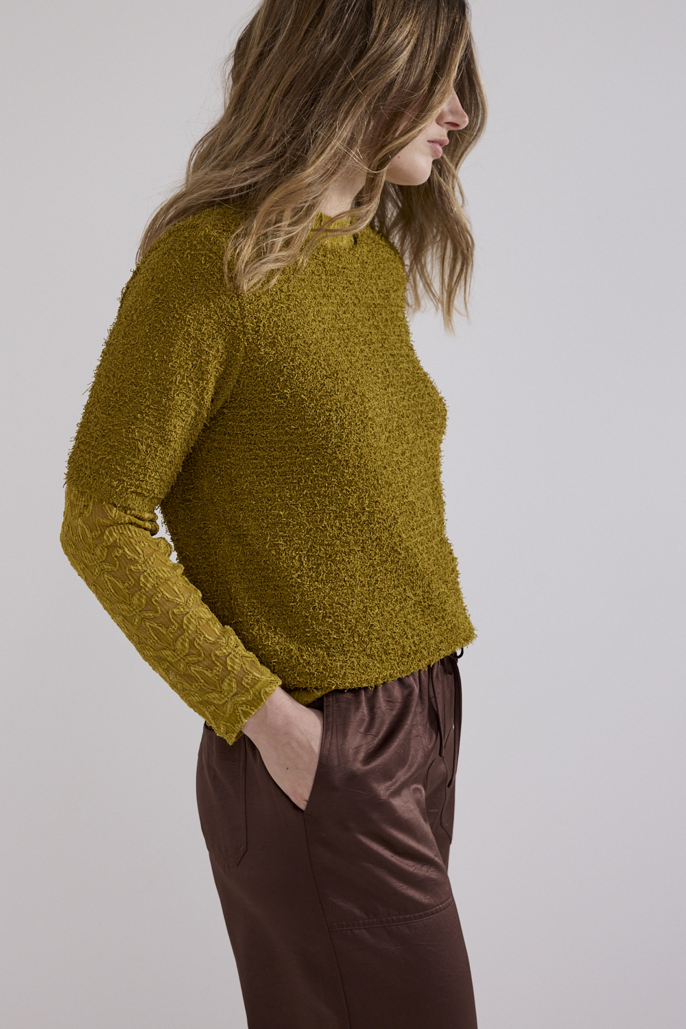 Short-Sleeve Jumper Buttons
