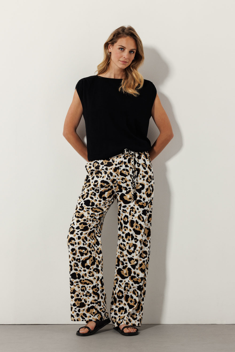 Pique Cap-Sleeved Top