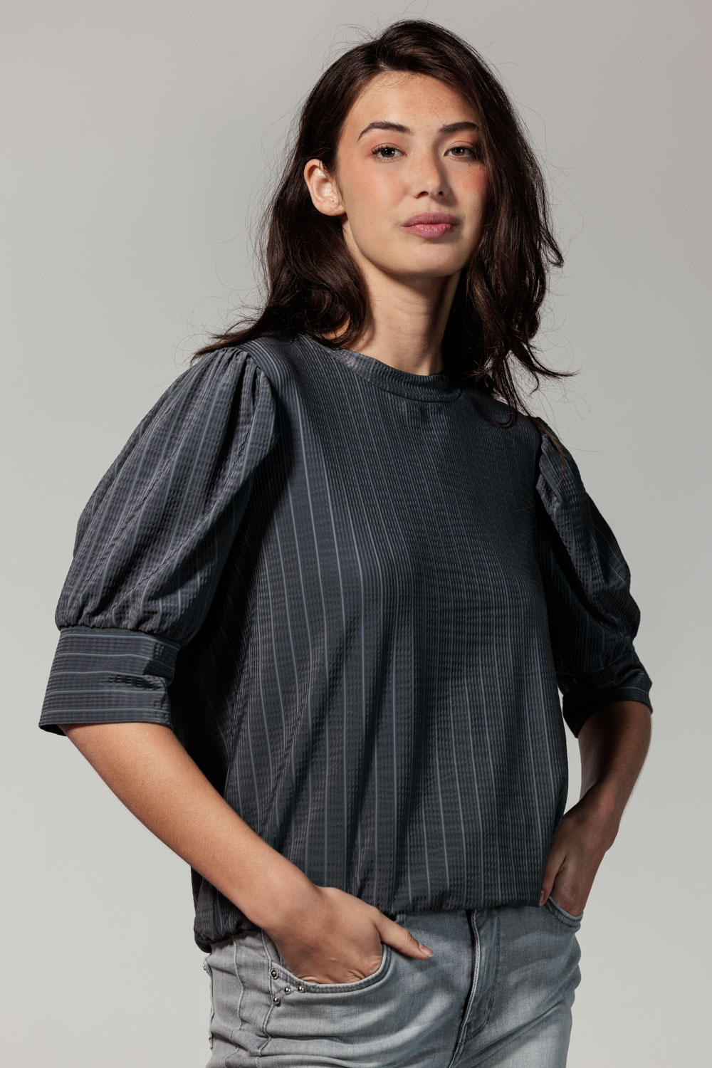 Top Travel Pinstripe