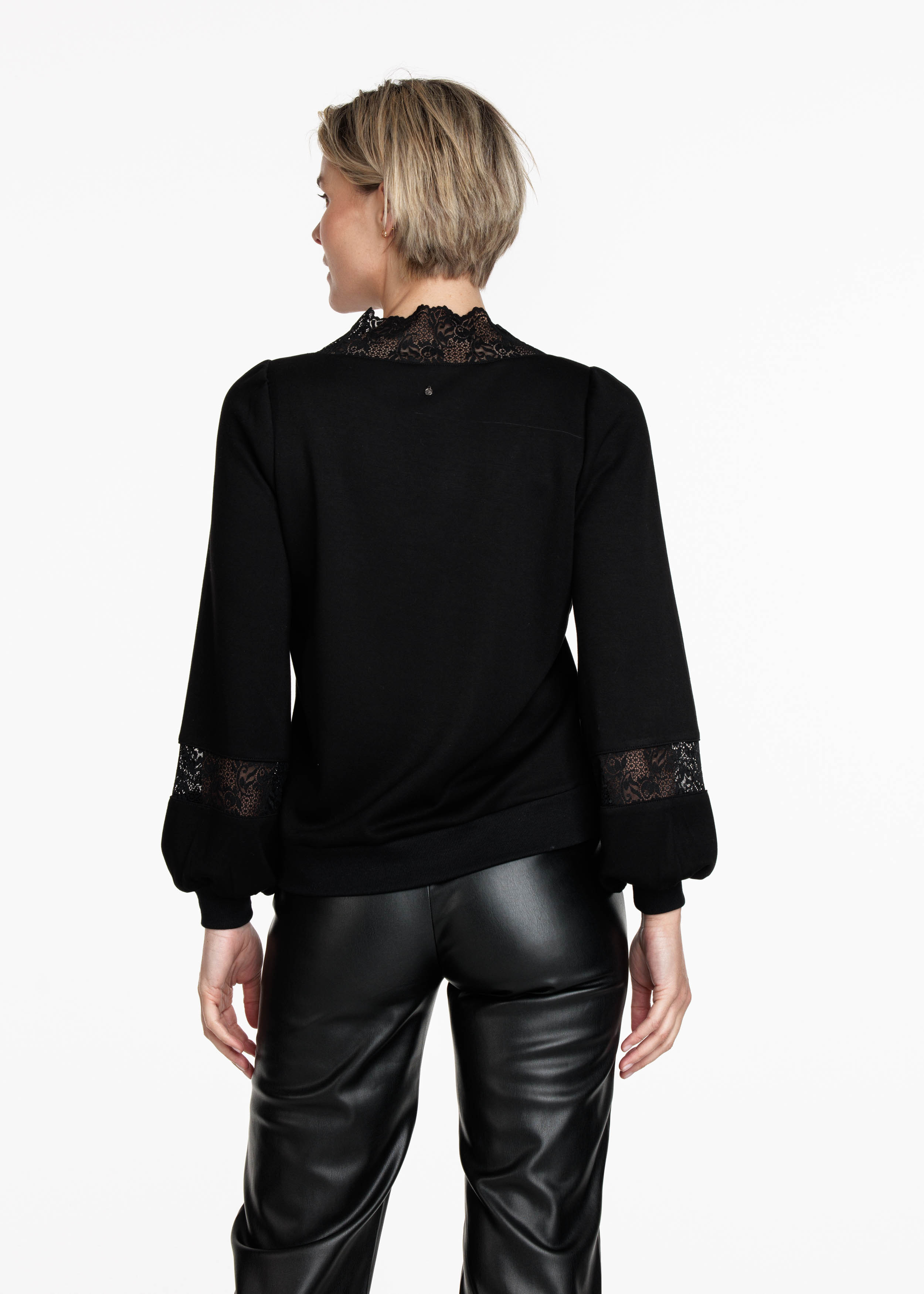 Sweater Lace Details